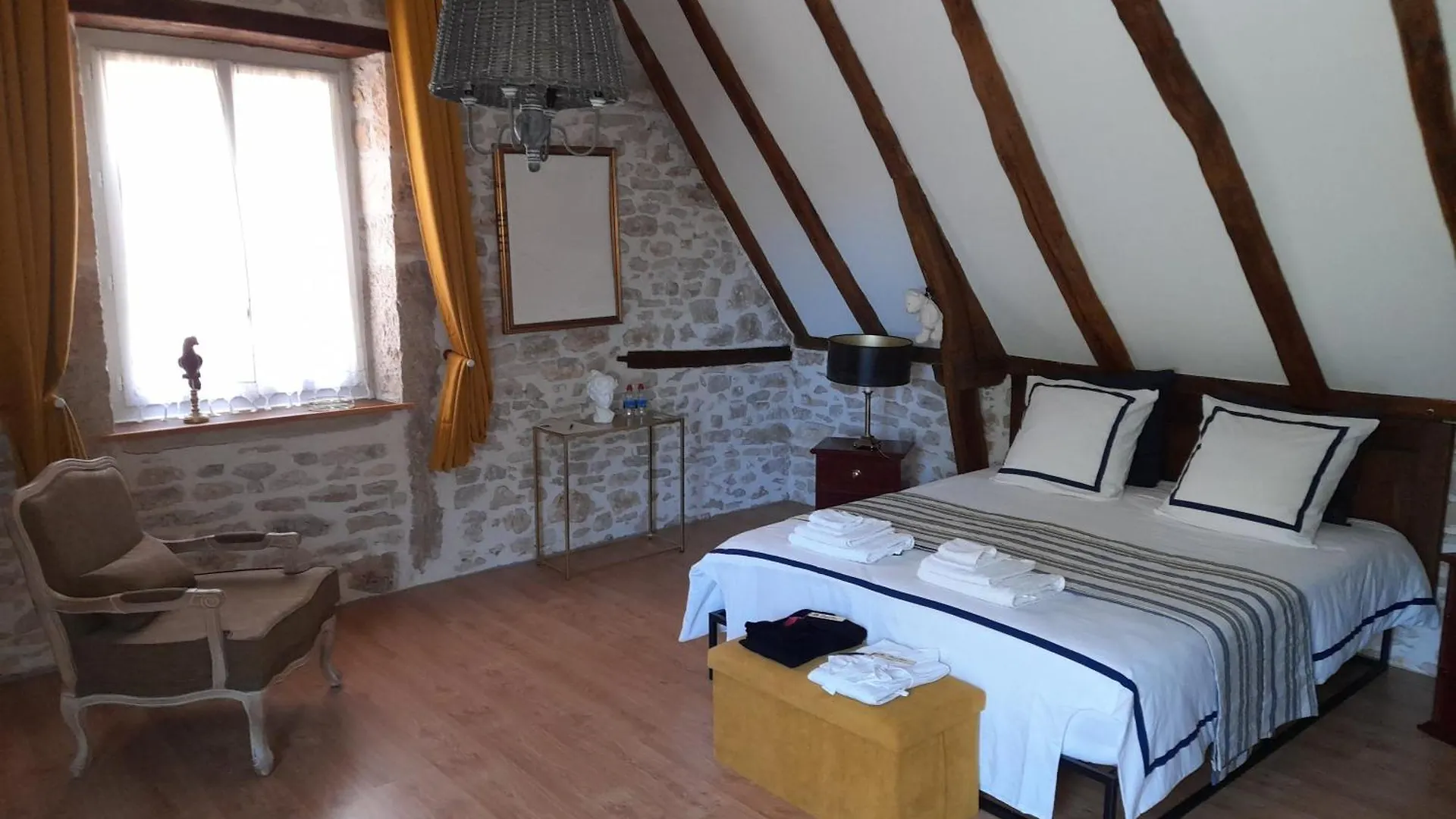La Causserie, 2 Chambres D'Hotes, 2 A 4 Invites, Pour Vous Seuls Gramat
